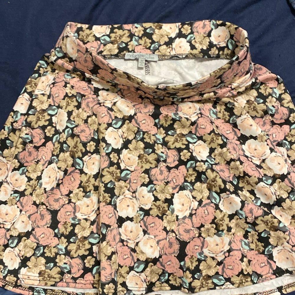 Charlotte Russe skirt size M